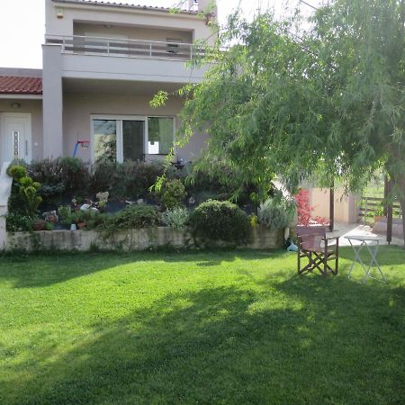 קומוטיני Guesthouse With Garden מראה חיצוני תמונה