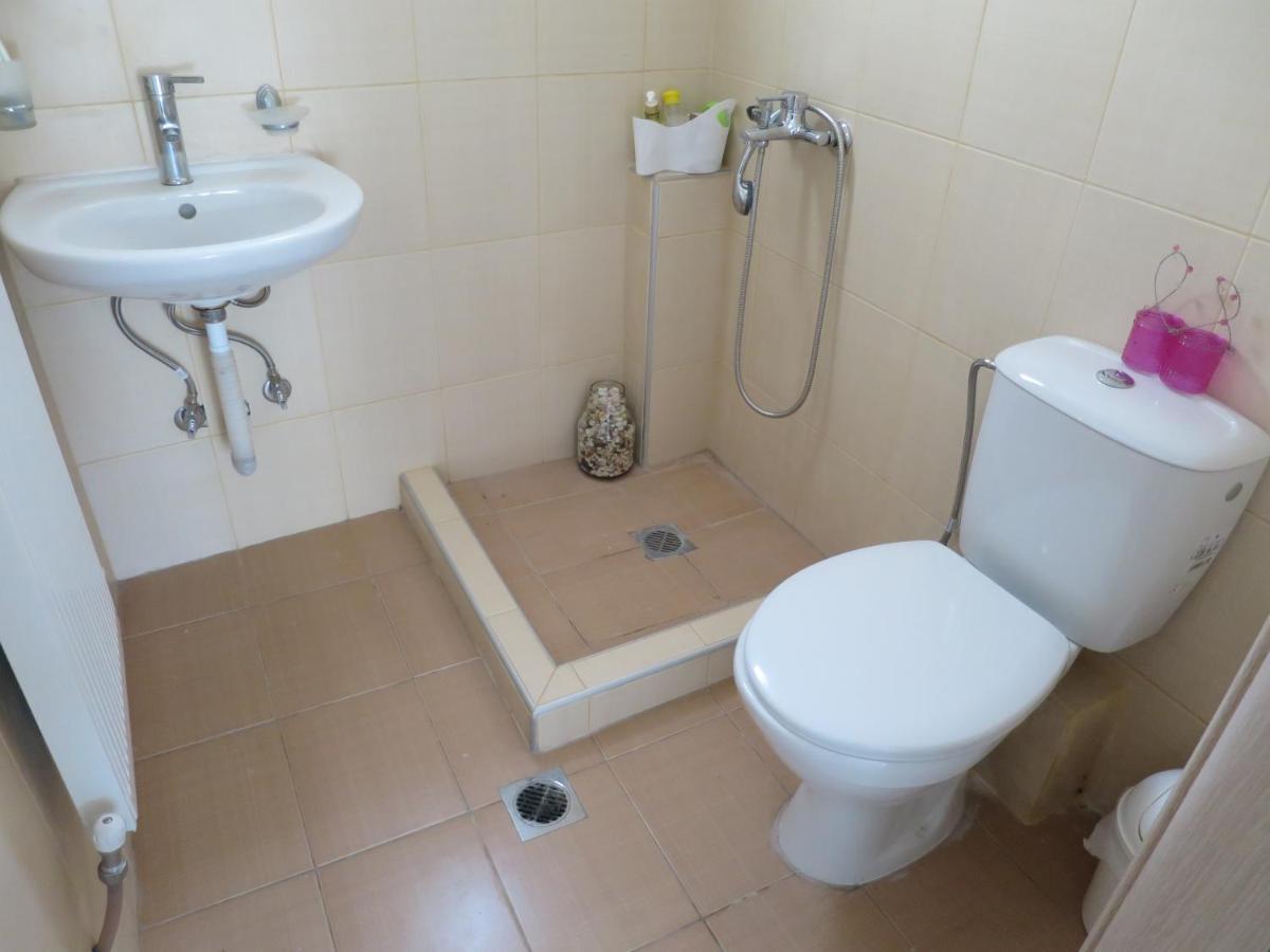 קומוטיני Guesthouse With Garden מראה חיצוני תמונה